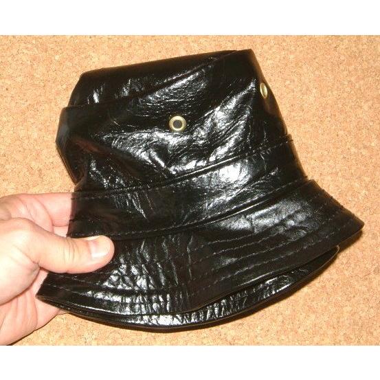 牛革レザースタッズ装飾バケットハット