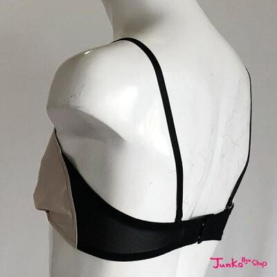   トライアングルブラ ベージュ Intimissimi（インティミッシミ）の「Living in Luxe Lara