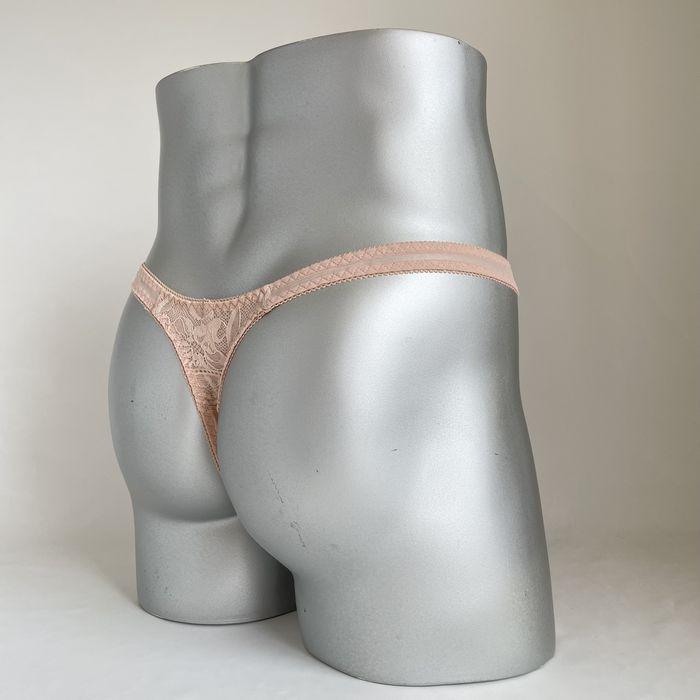 スキャンティー　ヌード 