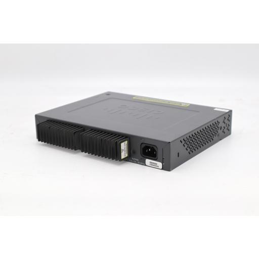 Cisco Catalyst 3560-8PC中古 中古 本体のみ L3スイッチ ポート数：8 WS-C3560-8PC-S 1900100｜junkworld-webshop｜02