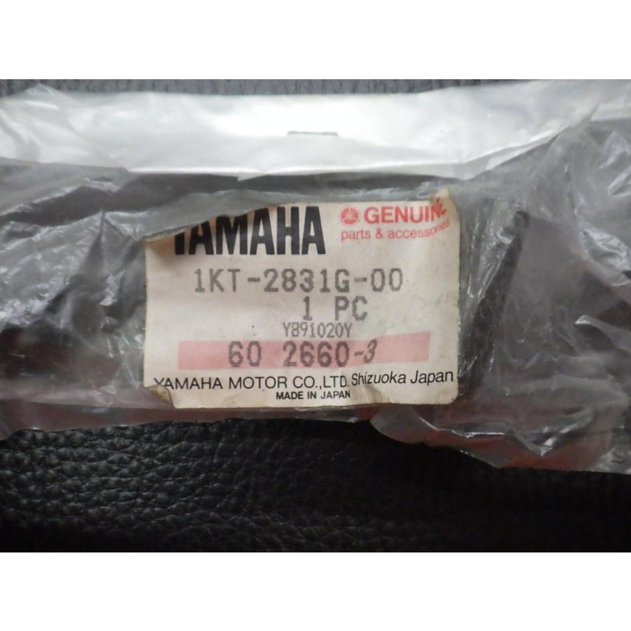 ★ご確認用★ YAMAHA（ヤマハ） 未開封 純正部品 TZR250 1KT ステー ガイド3 1KT
