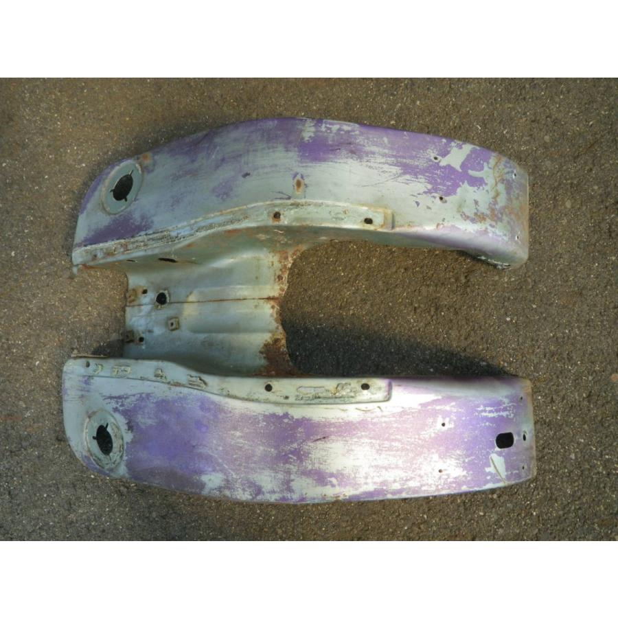 中古 純正部品 三菱 MITSUBISHI シルバーピジョン Silver Pigeon C90型 フロントボディーカウル レッグシールド 管理No.30052