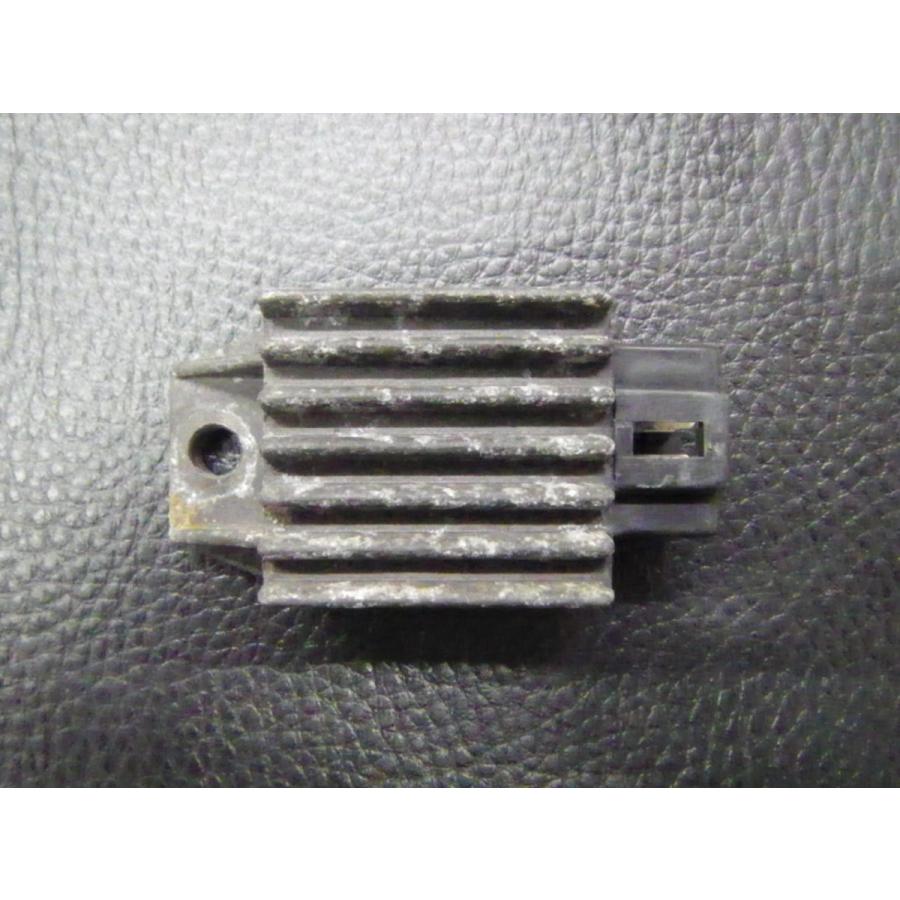 ホンダ（HONDA） 中古 純正部品 HONDA NS50F AC08 レギュレーター 型式