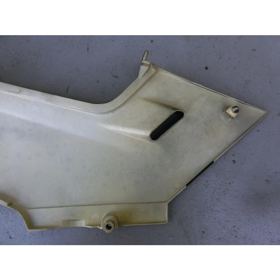 カワサキ（Kawasaki） 中古 純正部品 KAWASAKI GPX250R EX250E カバー