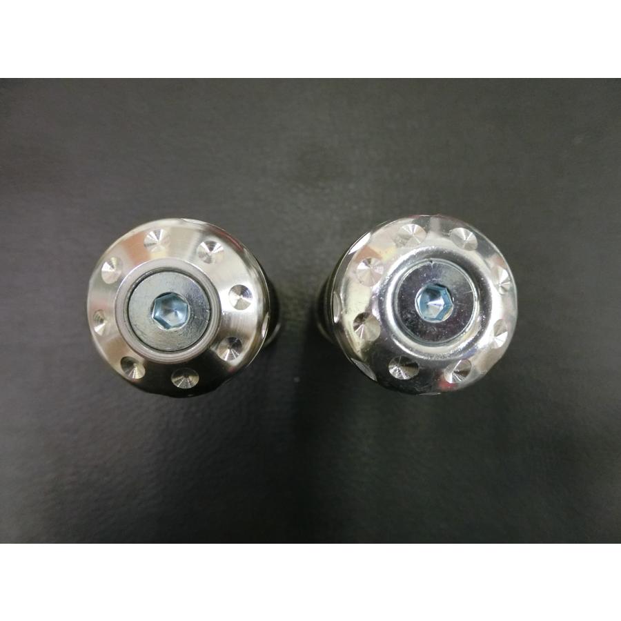 未使用 カスタムグリップ バーエンド付 左右セット 銀 全長：約135mm