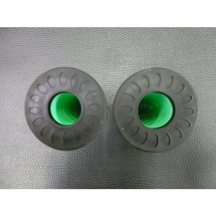 未使用 ショートタイプグリップ 非貫通 ブラック/グリーン 全長：115mm