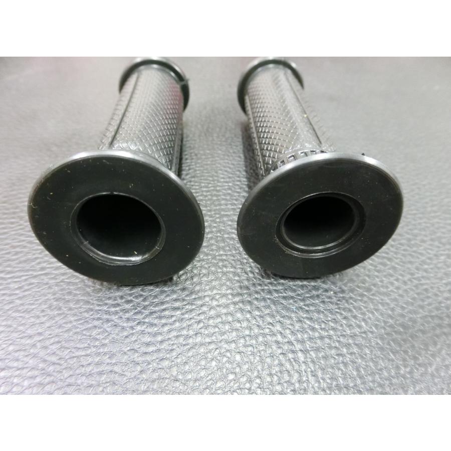 寸法　確認用 未使用 原付用 汎用 グリップ 非貫通式 全長: 112mm グリップ内径: 左