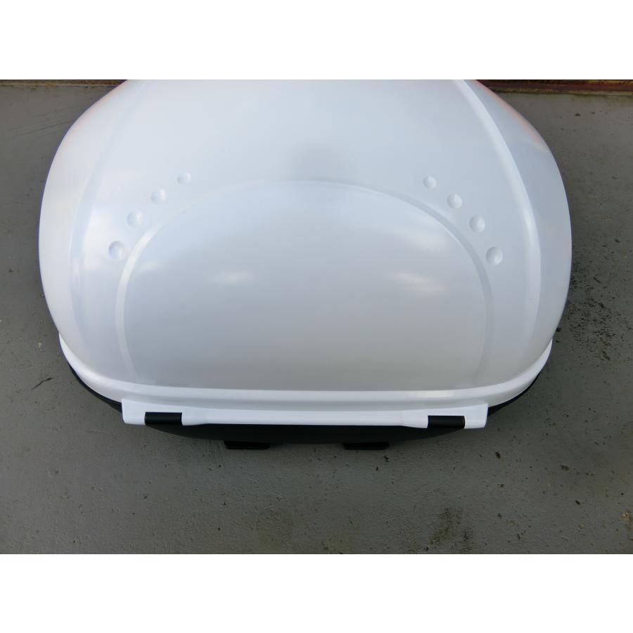 未使用 NBS リアボックス 32L 白 奥行×幅×高さ 420×410×310mm 重量2.2