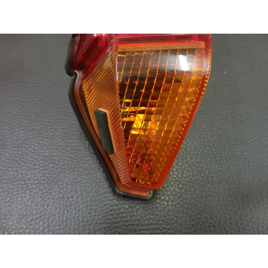 ホンダ（HONDA） 開封済 未使用 純正部品 HONDA VT250 MC15 テール