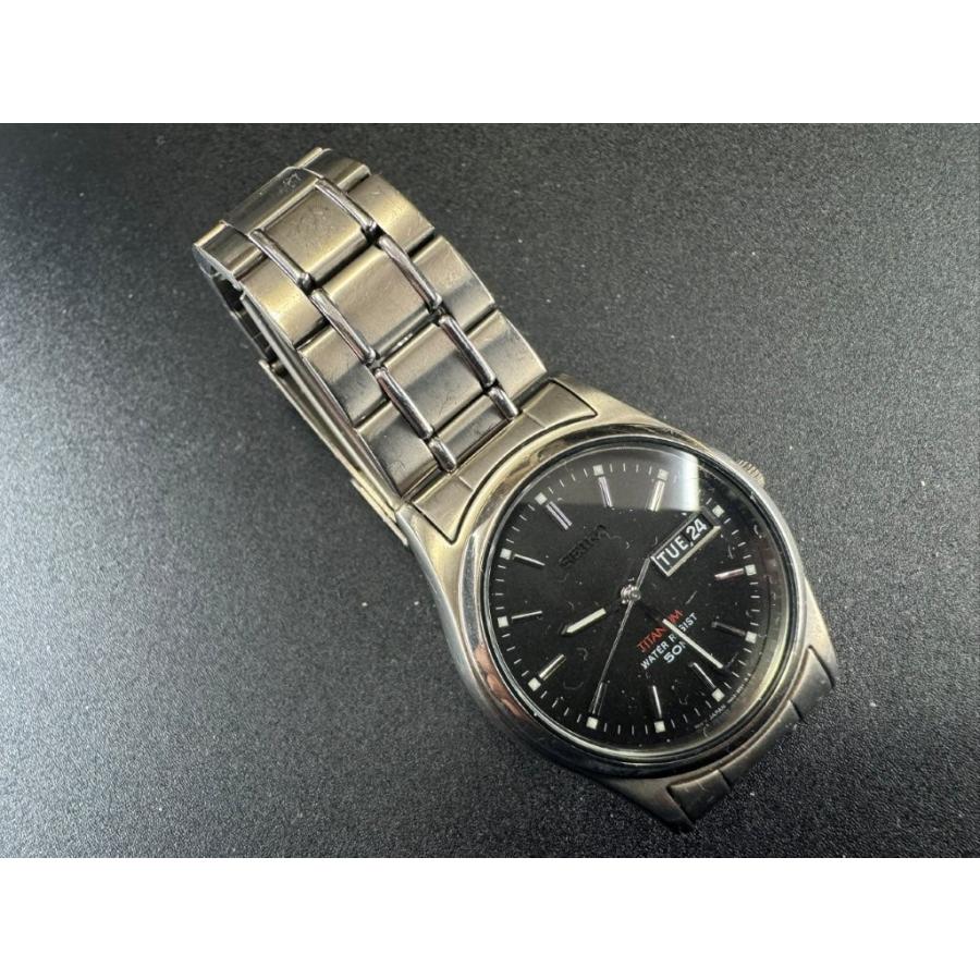 SEIKO 中古 セイコー チタニウム TITANIUM デイデイト クォーツ SEIKO 中古 セイコー チタニウム TITANIUM デイデイト クォーツ