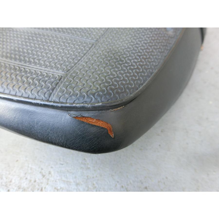 カワサキ（Kawasaki） 中古 KAWASAKI ZRX400 ZR400E シート 参考品番