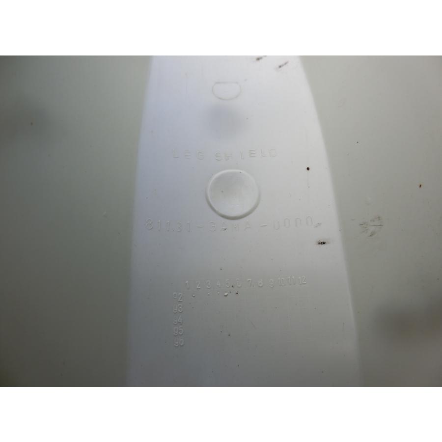 ホンダ（HONDA） 中古 純正部品 ジョルノ Giorno AF24 レッグシールド