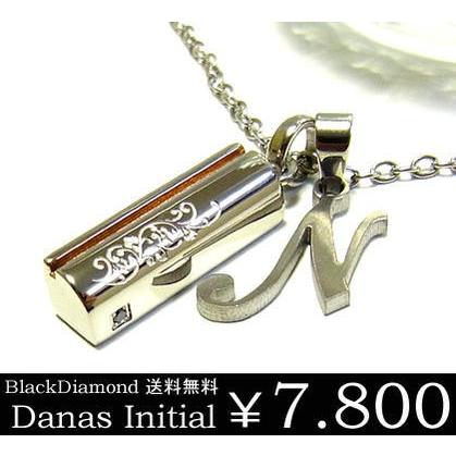 送料無料ダナスダイヤモンドイニシャルネックレス/Danasイニシャル 