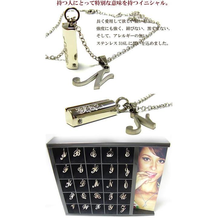 送料無料ダナスダイヤモンドイニシャルネックレス/Danasイニシャル 