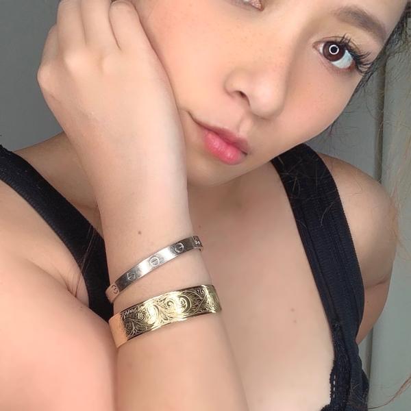 ハワイアンジュエリー 太め バングル スクロール 波 レディース メンズ 金属アレルギー対応 サージカル ステンレス プレゼント インスタ saleの画像