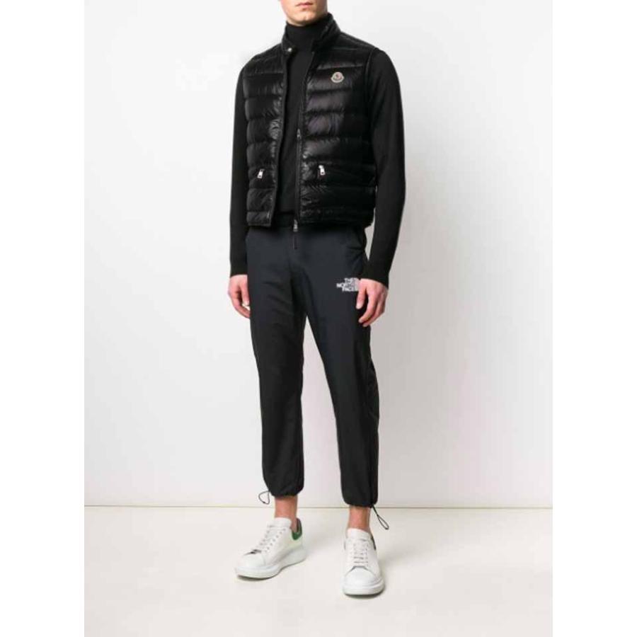 モンクレール MONCLER ロゴ付き GUI ダウンベスト モンクレール MONCLER ロゴ付き GUI ダウンベスト