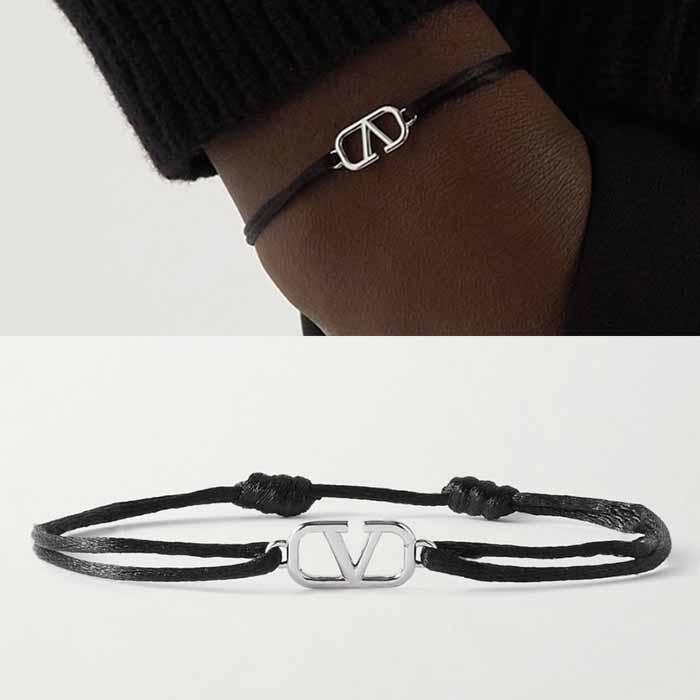 ヴァレンティノ VALENTINO Vlogo Vロゴ コード ブレスレット ブラック :bym03181047:JURER ヤフーショップ - 通販  - Yahoo!ショッピング