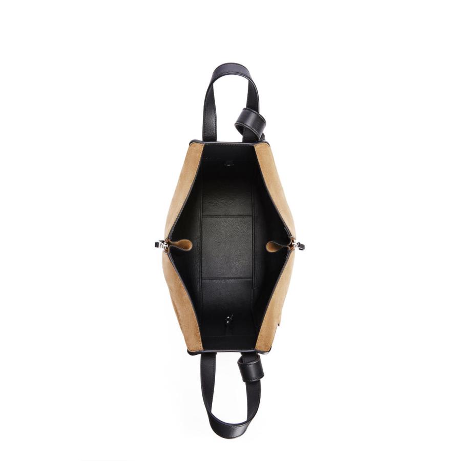 新品未使用！ ロエベ LOEWE ハンモックバッグ スモール (カーフ＆スエード) A538S35X17 Oak/Dark Gold 【EIM3953361155】(140250円)