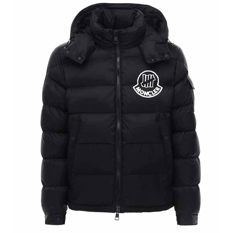 2026年 モンクレール Moncler Genius 1952 MONCLER×Undefeated ARENSKY ダウンジャケット 【CE2435437908】(86400円)