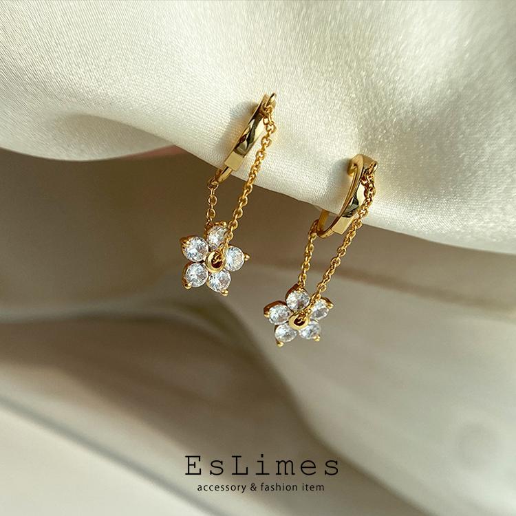 新品未使用箱付　ピアス　ゴールド18k チェーン　揺れる 新品未使用箱付 ピアス ゴールド18k チェーン 揺れる 【公式通販】