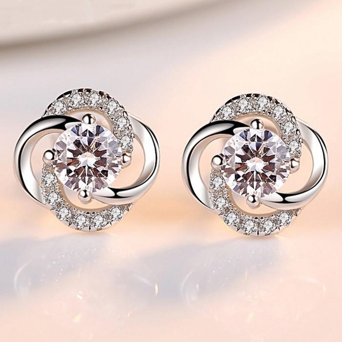 RainbowGirl ピアス レディース ダイヤ 豪華26粒 エレガント 四つ葉