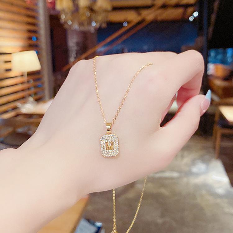 ネックレス レディース 四角 香水瓶 M字 ステンレス 贅沢 k18 18 ネックレス レディース 四角 香水瓶 M字 ステンレス 贅沢 k18 18