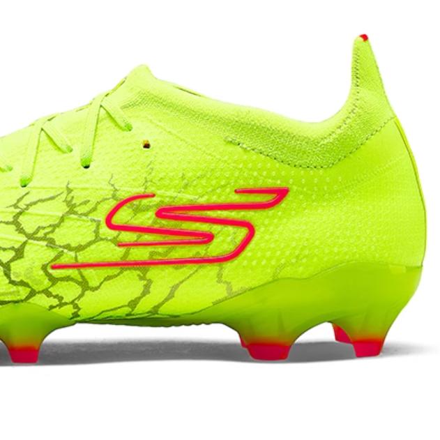 SKECHERS（スケッチャーズ） メンズ サッカースパイク 幅広 軽量 滑り