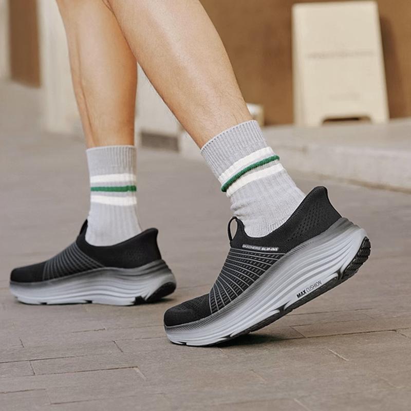SKECHERS（スケッチャーズ） スリップインズ メンズ 厚底スリッポン 手