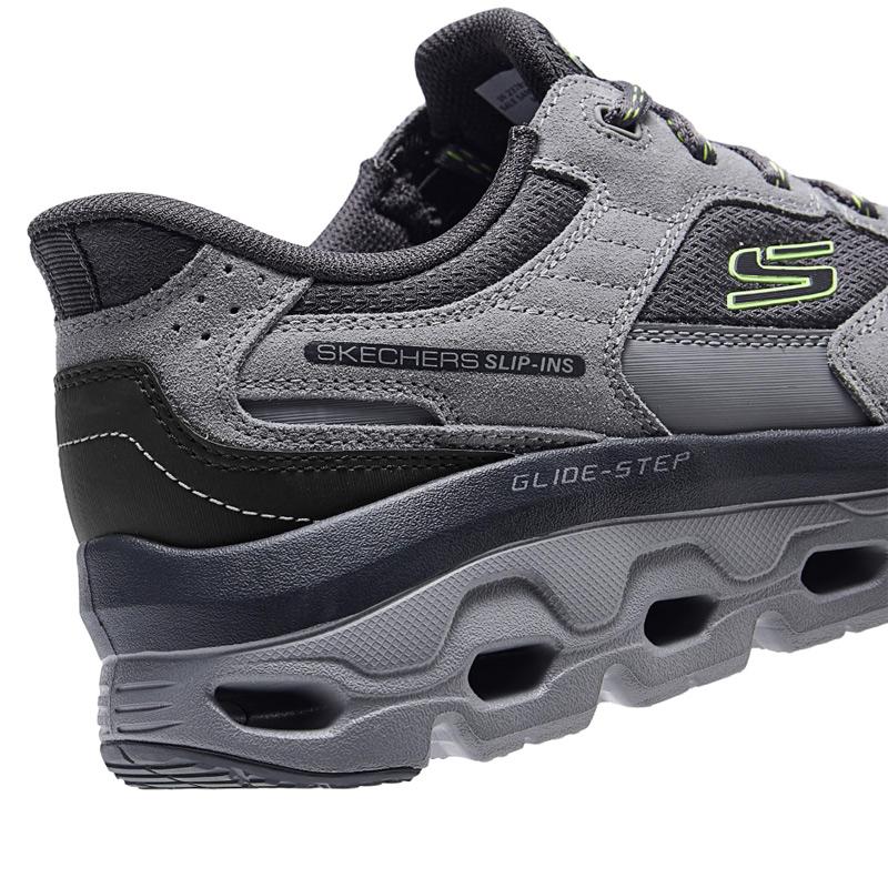 取引中　
草刈機 SKECHERS（スケッチャーズ） Skechers Slip-ins GLIDE-STEP SOLE