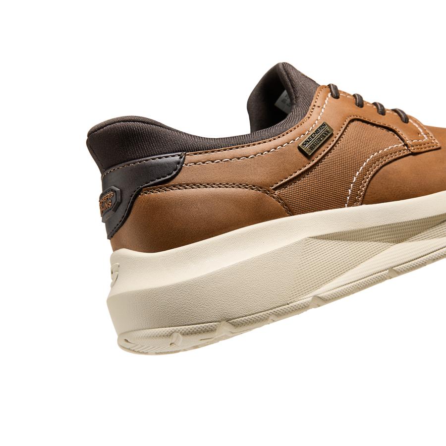 SKECHERS（スケッチャーズ） スリップインズ メンズ 幅広 軽量 滑り