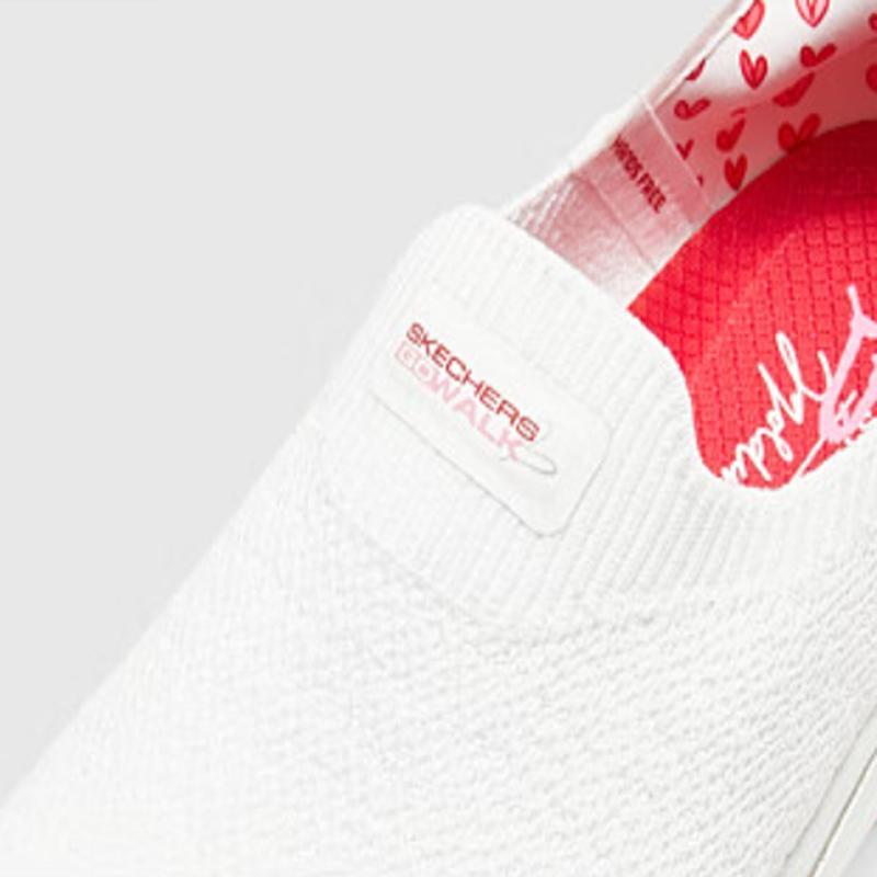 SKECHERS（スケッチャーズ） スリップインズ レディース スリッポン