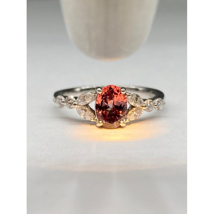 マラヤガーネット 1.048ct / ダイヤモンド 計0.35ct K18WG