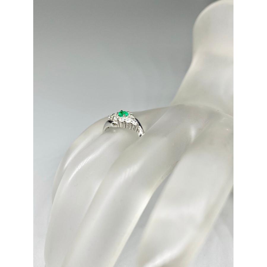 エメラルド 0.13ct / ダイヤモンド 計0.30ct Pt900 リング 11.5号 
