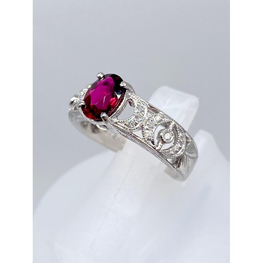 ルベライト（レッドトルマリン）0.803ct / ダイヤモンド 計0.10
