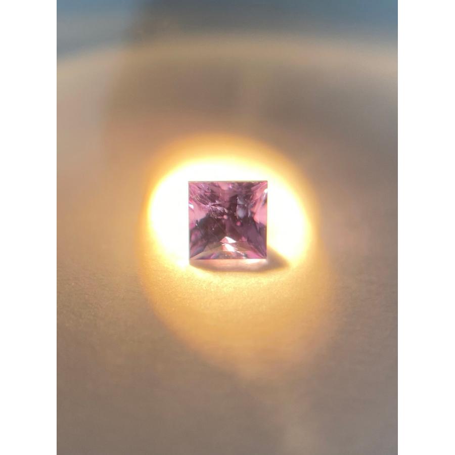 やや大きめのキズあり】アレキサンドライト 0.107ct ルース【ー 