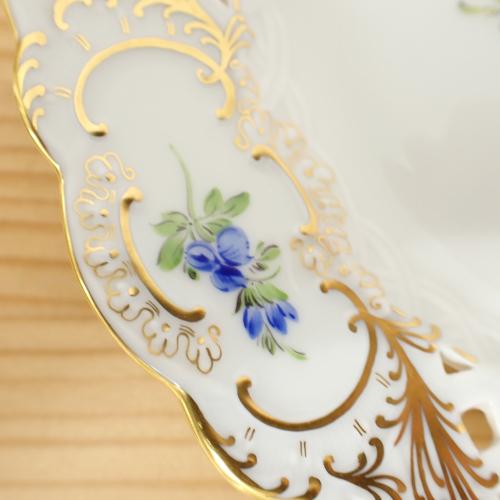 今年人気のブランド品や 花と蝶模様 MEISSEN 八角形皿 キッチン 今年人気のブランド品や 花と蝶模様 MEISSEN 八角形皿 キッチン