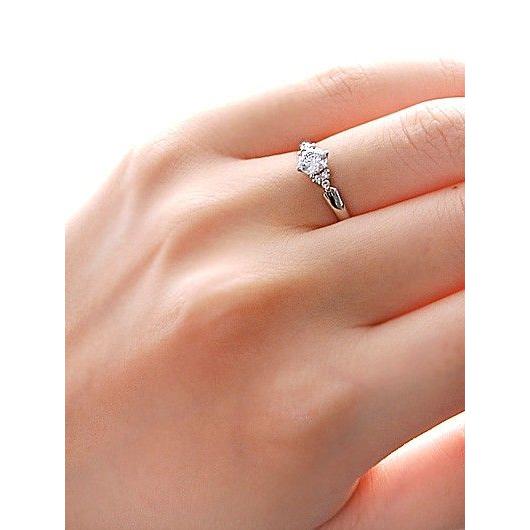 プラチナ エンゲージリング 婚約指輪 リング 指輪 ダイヤモンド 名入れ