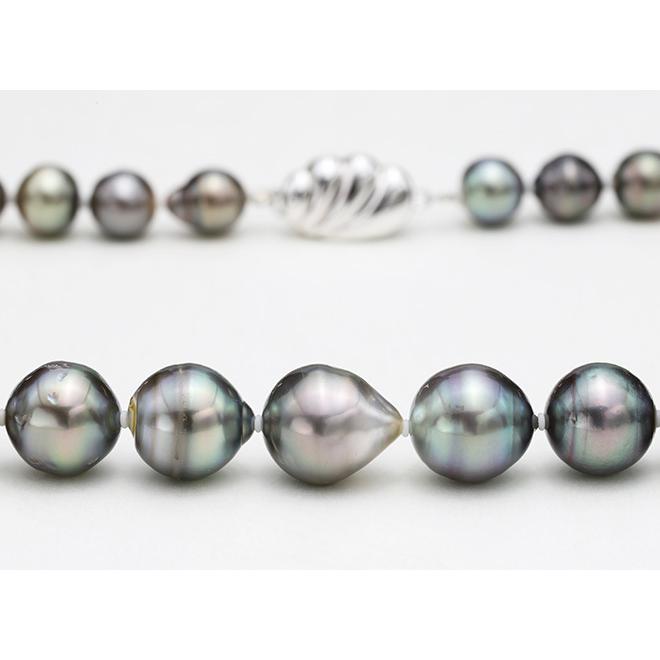 SV黒蝶真珠8.2-12.0mm 70cm ロングネックレス 鑑別書付 全国送料無料  