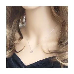 花型カラーストーンネックレス　プラチナ850 Jewelry i（ジュエリーアイ） カラーストーン ネックレス 花モチーフ