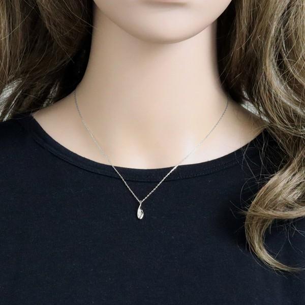 ペアネックレス プラチナ マーキス型 ひねり Pt900 Pt850 ダイヤモンド ペンダント 2個セット シンプル 大人 安い カップル 受注製作 ギフト 受注 爆買の画像