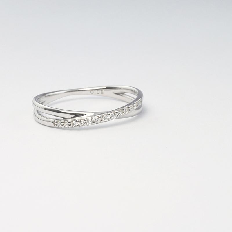 プラチナ ダイヤモンド リング インフィニティ Pt900 交差 無限 指輪 0.06ct ピンキーリング 3号〜 レディース 婚約指輪 ファッションリング 注文製作 爆買の画像