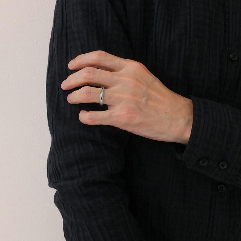ミル打ち リング 3mm幅 プラチナ 指輪 メンズ Pt900 シンプル 単品 地金 大人 結婚指輪 ペアリング 文字入れ 刻印 可能 日本製 受注 爆買の画像