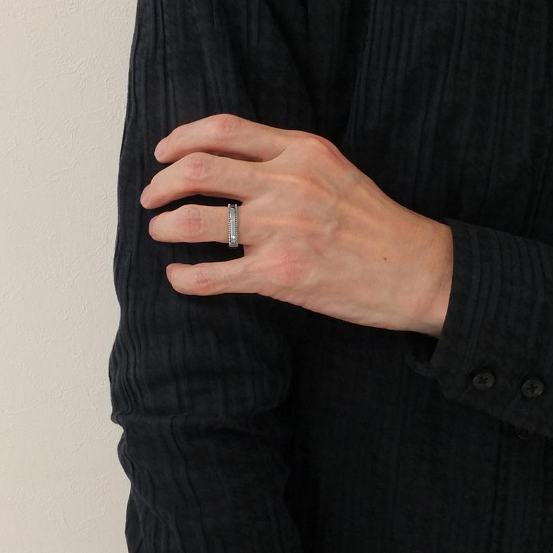 ミル打ち リング 4mm幅 プラチナ 指輪 メンズ Pt900 シンプル 単品 地金 大人 結婚指輪 ペアリング 文字入れ 刻印 可能 日本製 受注 :220126301:ジュエリーアイ 通販 手元が華やぐ プラチナ 4連幅広 ミル打ち リング Pt950 ダイヤモンド リング ミルグレイン ドット 4連 指輪 かわいい 人気 上品 プラチナ950 ダイヤ プラチナ 品質保証書 代引手数料無料 プレゼント 誕生日 4月誕生石 ピンキー 幅広 おしゃれ 透かし