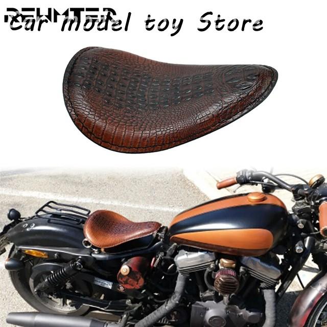 並行輸入品】ハーレー バイク用 ソロ運転手シート ブラウン