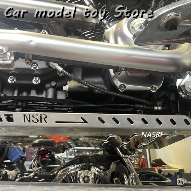 【並行輸入品】ハーレー  バイク用アクセサリー スキッドプレート ロアエンジンベース シャーシガード プロテクション ブラック 用 BREAKOUの画像