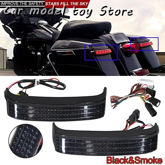 【並行輸入品】ハーレー LEDフロントガラストリムブラックスモークサドルバッグライト 2014年2020年モデルツーリングFLHTストリートエレ