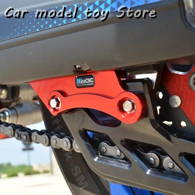 【並行輸入品】 ベータ XTRAINER 300 RR300 RR 125 200 250 300 350 390 400 430 450 480 2015-2024 スイングアーム ガード カバー / チェーンガイド ガード キの画像