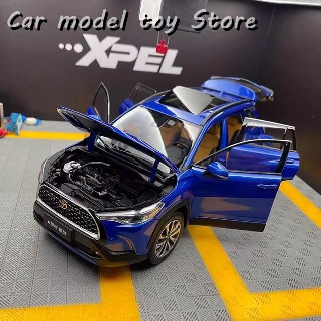 トヨタ カローラクロス 1/18スケール ミニカー トヨタ カローラクロス 1/18スケール ミニカー