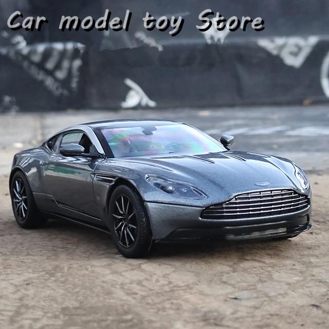 並行輸入品】 1:24 アストンマーティン DB11 合金スポーツカーモデル