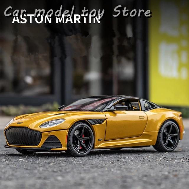 アストンマーティン 1/24 RW | Amazon アストンマーチン（カスタム品） 1/24 ヴァタンジェ グリーン V12 ミニカー